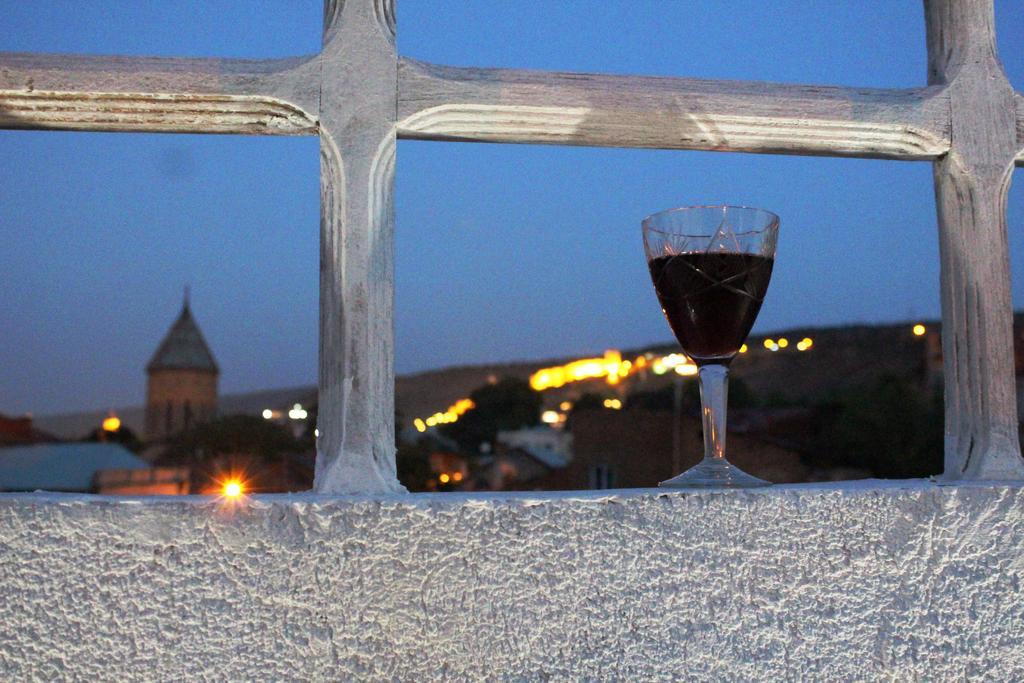 Old Town Studio With Picture Perfect Terrace ! Tbilisi Exterior photo